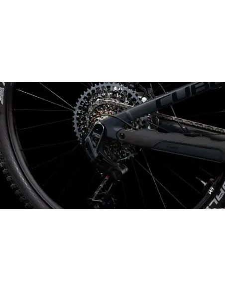 Cube stereo hybrid one44 AT 800