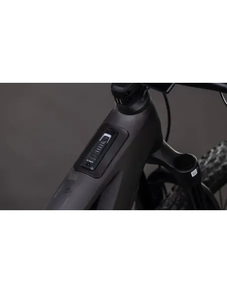 Cube stereo hybrid one44 race